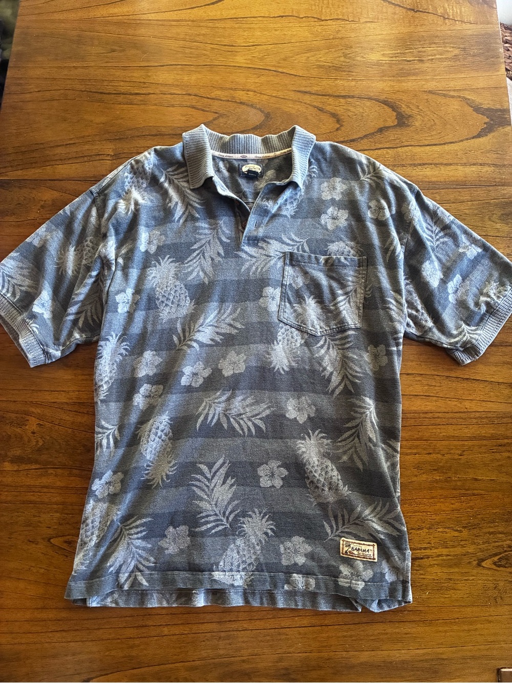 Vintage Tommy Bahama grey Pineapple & Floral Polo 100% Cotton